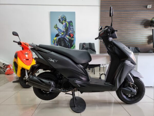 Honda Dio 110 2024